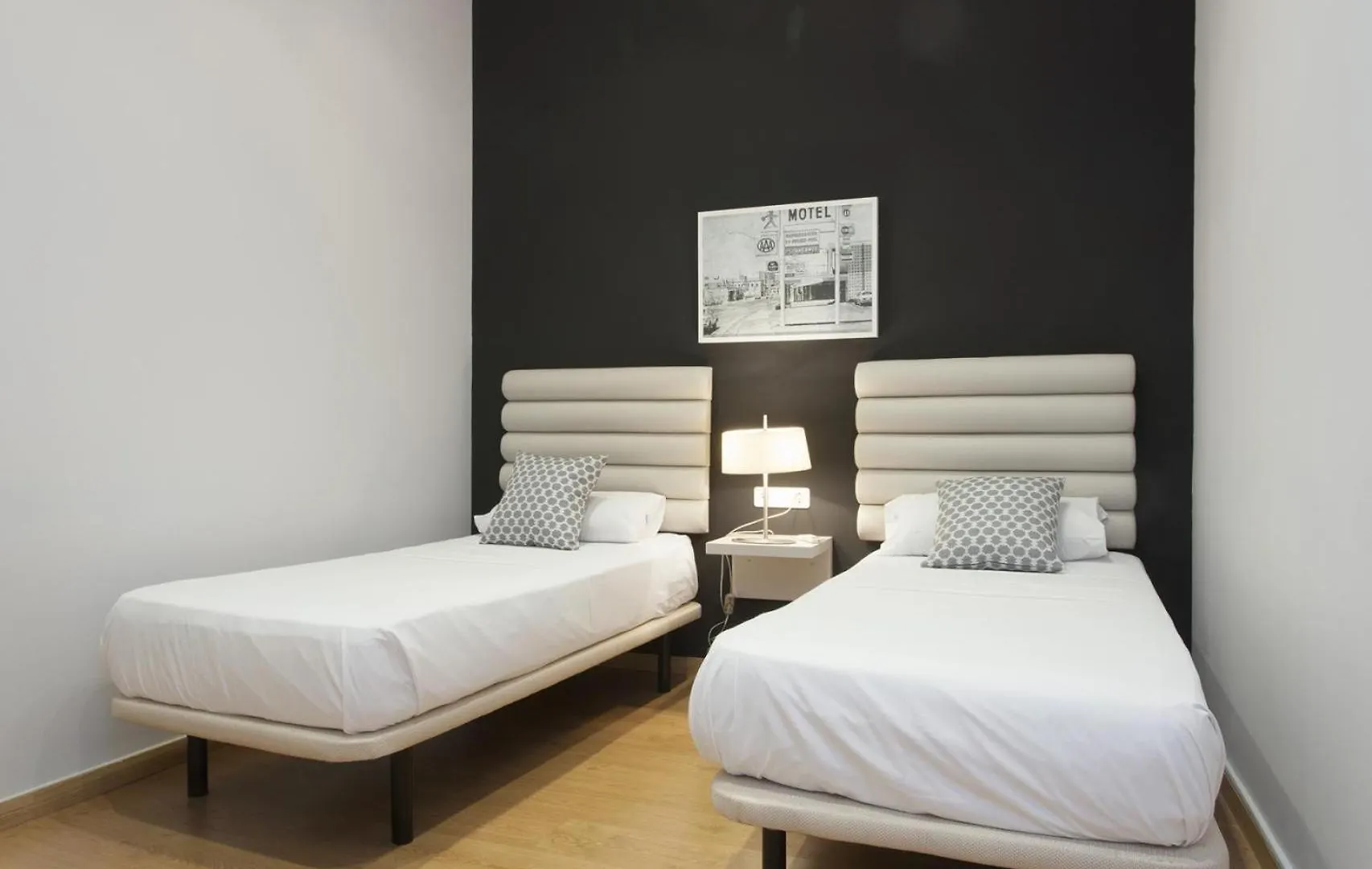 Gran Via Apartment Barselona 0*,